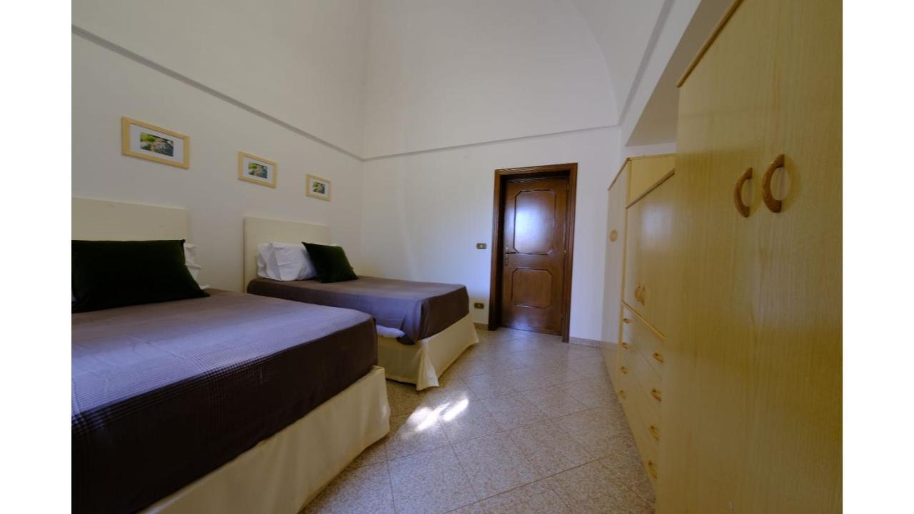 Tenuta Con Due Abitazioni Indipendenti Martina Franca Dış mekan fotoğraf