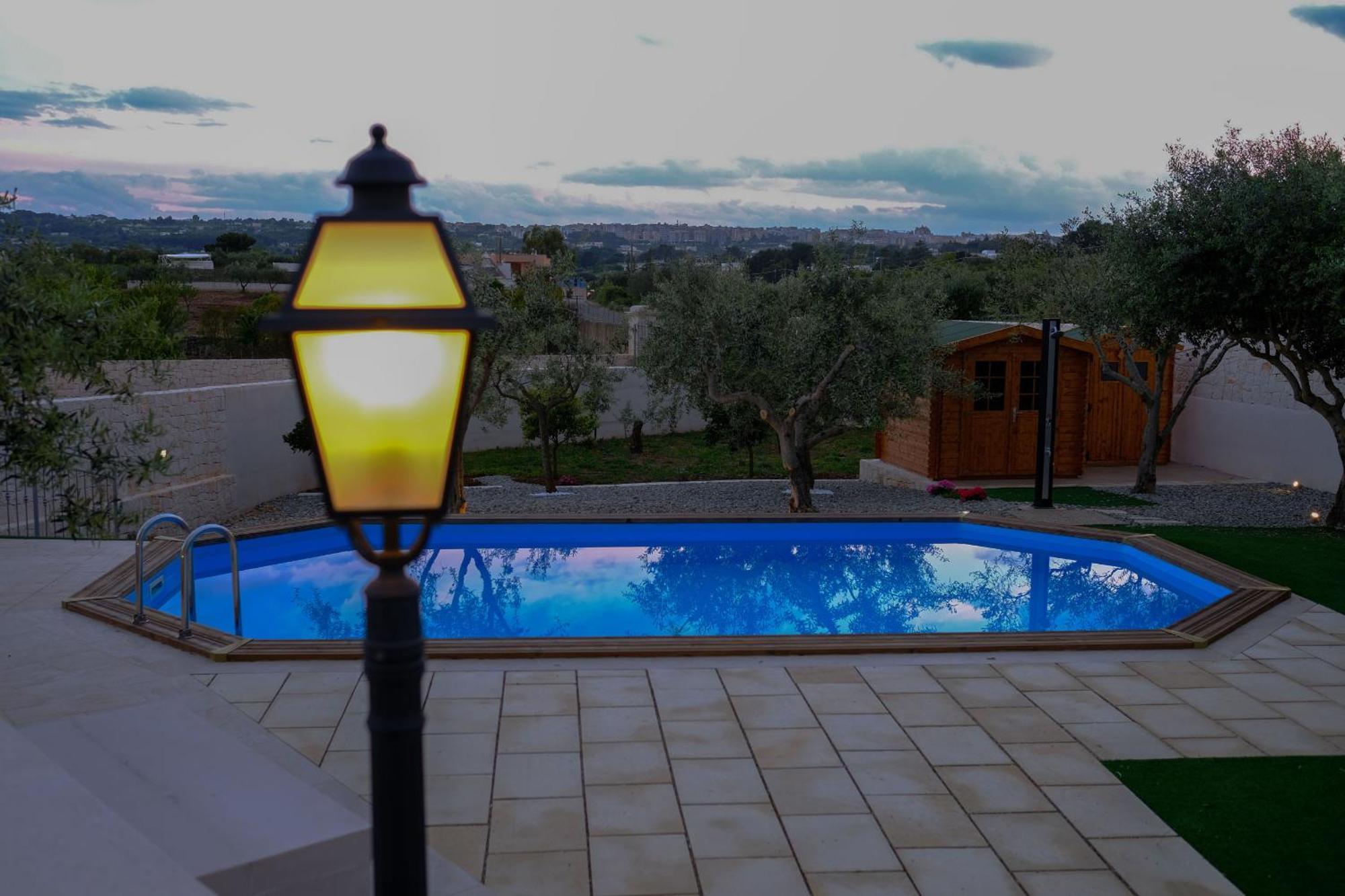 Tenuta Con Due Abitazioni Indipendenti Martina Franca Dış mekan fotoğraf
